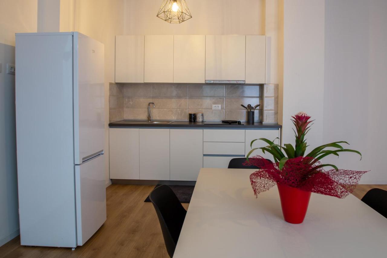 Aparthotel Fole Тирана Экстерьер фото